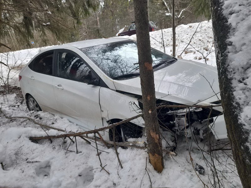 В п. Красное-на-Волге инспектор ПДН в нерабочее время помогла доставить в медицинское учреждение маму и 7-месячного ребенка, попавших в ДТП